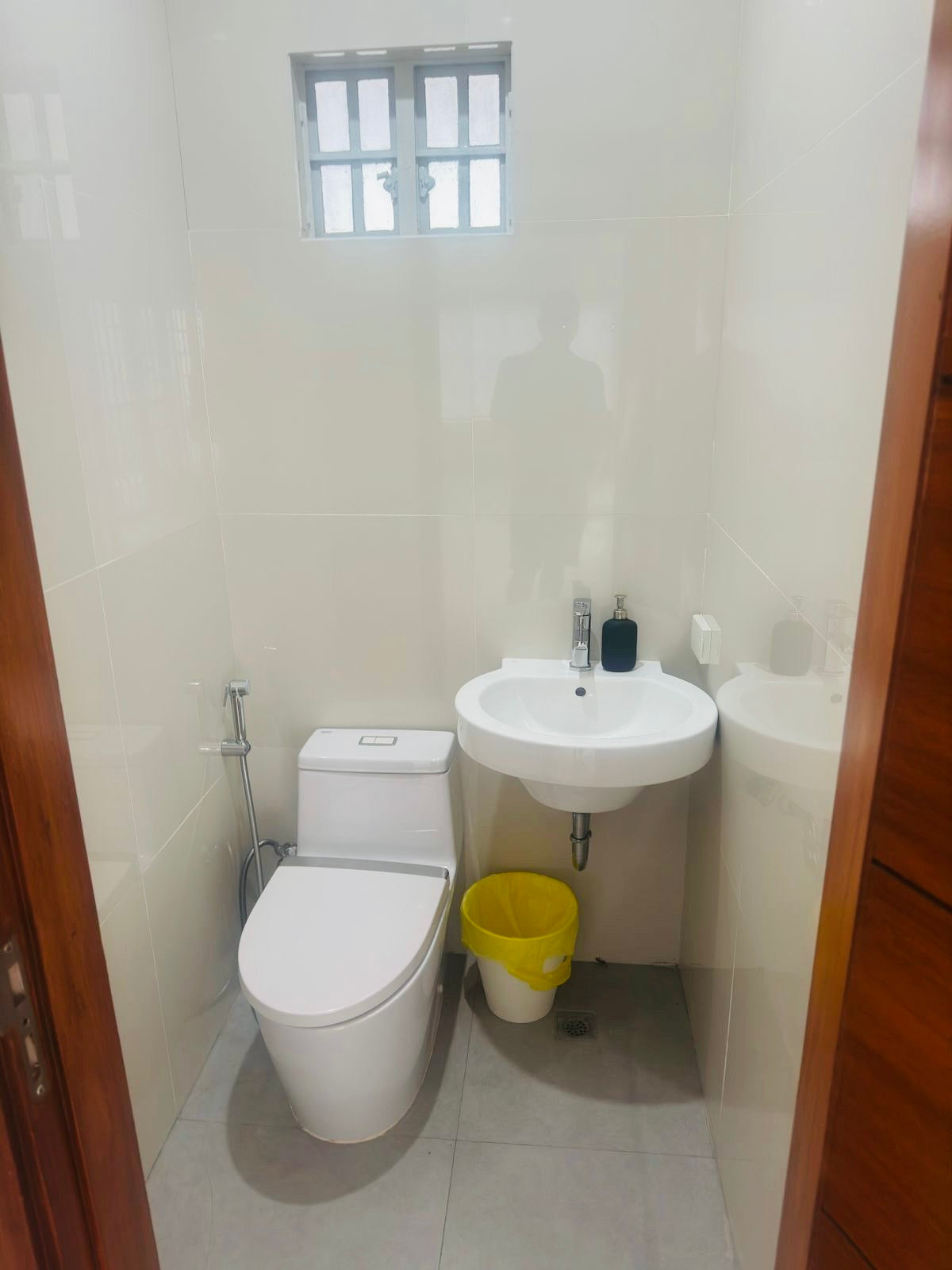 Ayala Alabang Village FOR LEASE