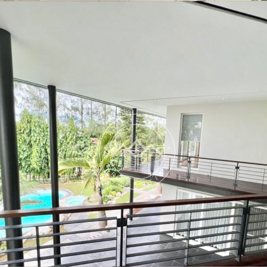 Ayala Alabang Village Property For Sale or For Lease