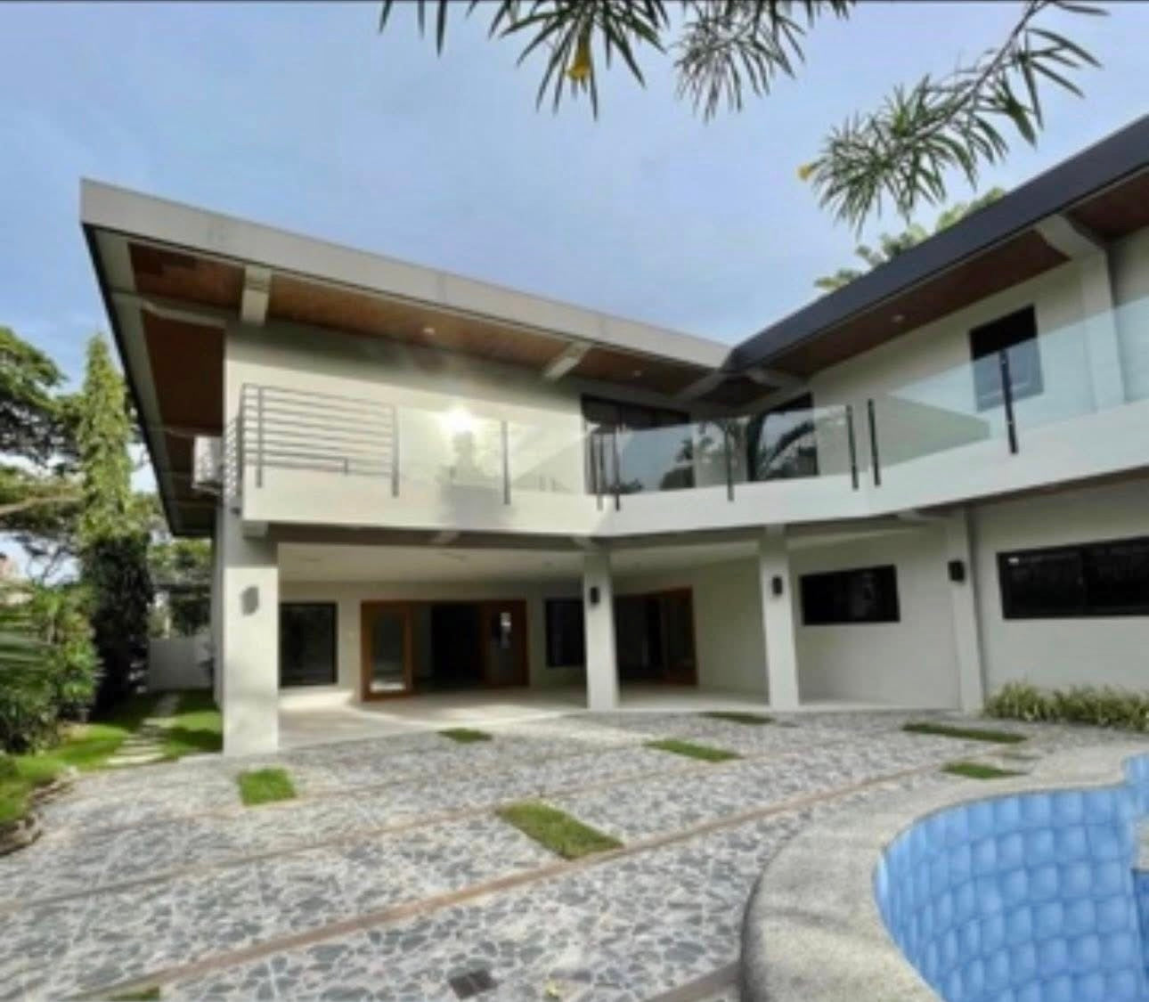 Ayala Alabang Village Gorgeous Modern Property For Sale