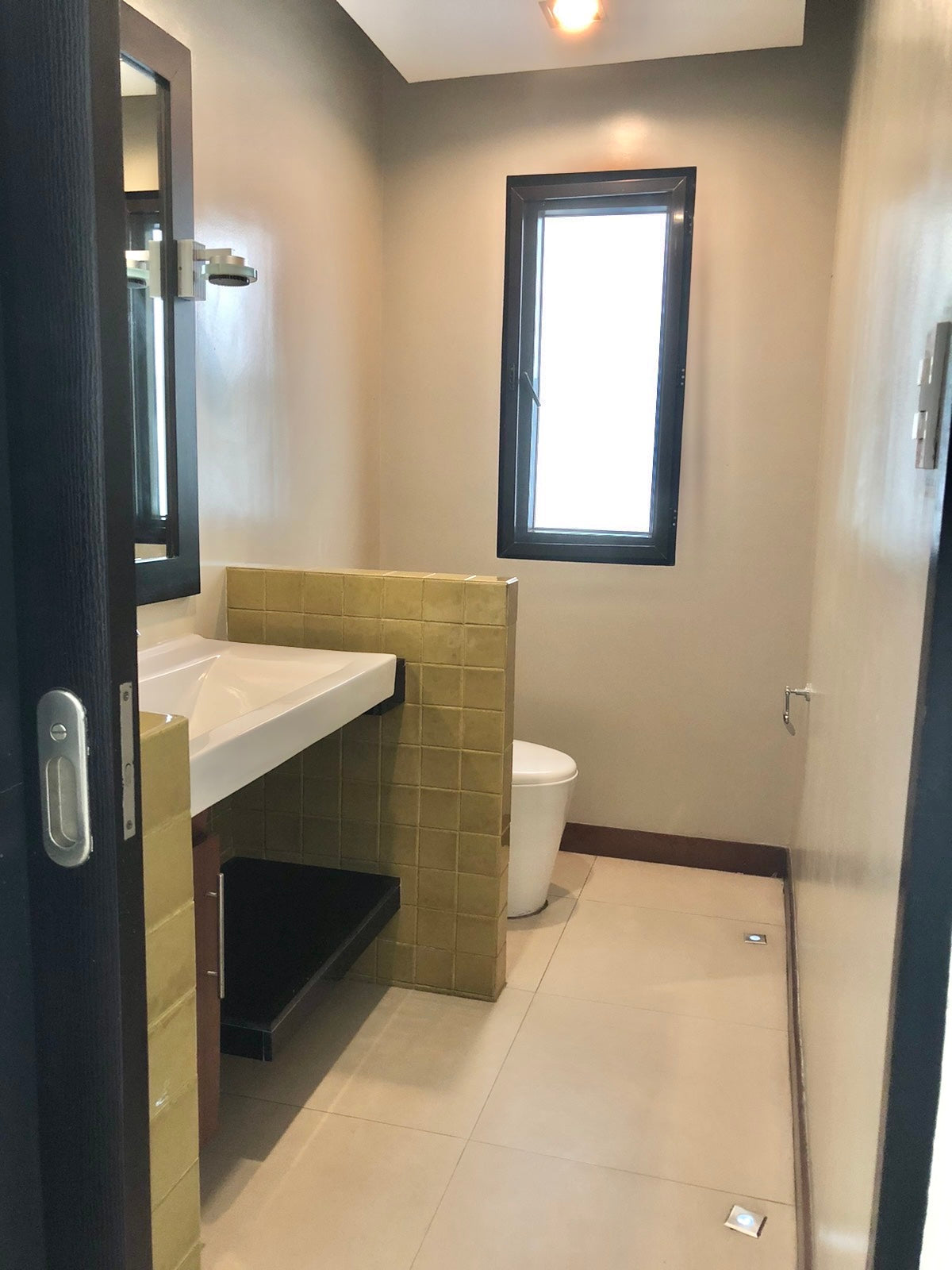 Ayala Alabang Village Property FOR LEASE D