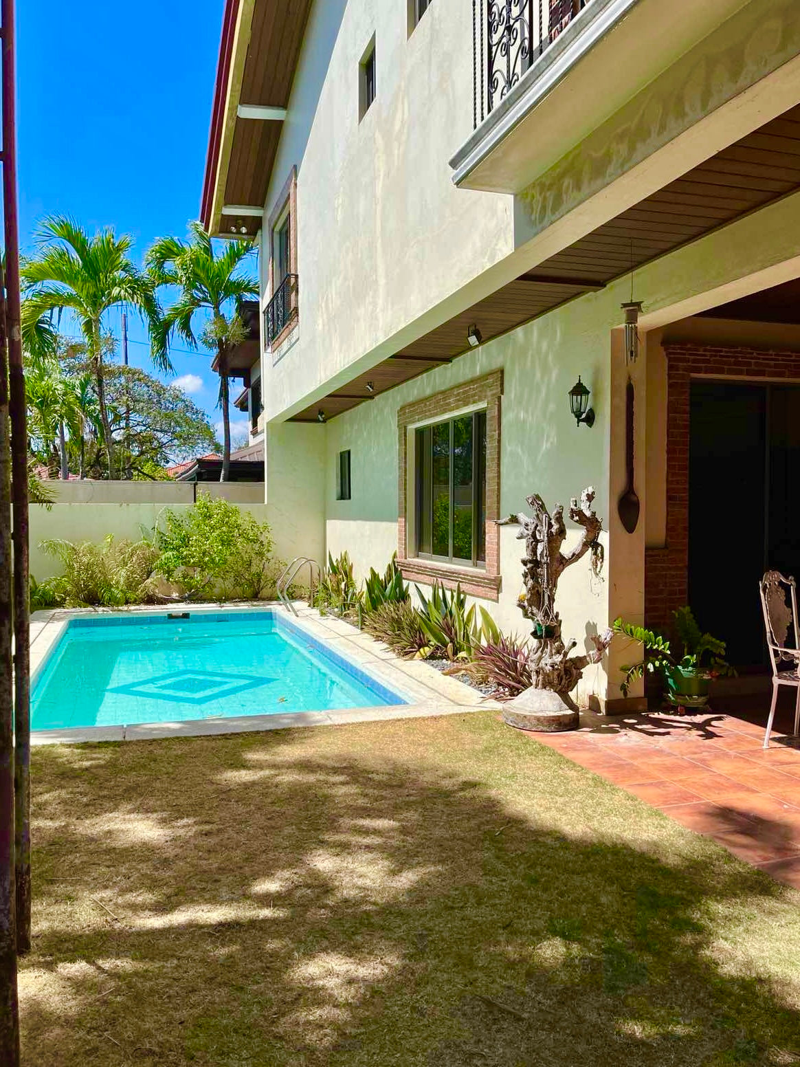 Ayala Alabang Village Property For Sale or For Lease