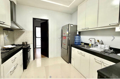 Palms Point Village Alabang FOR SALE