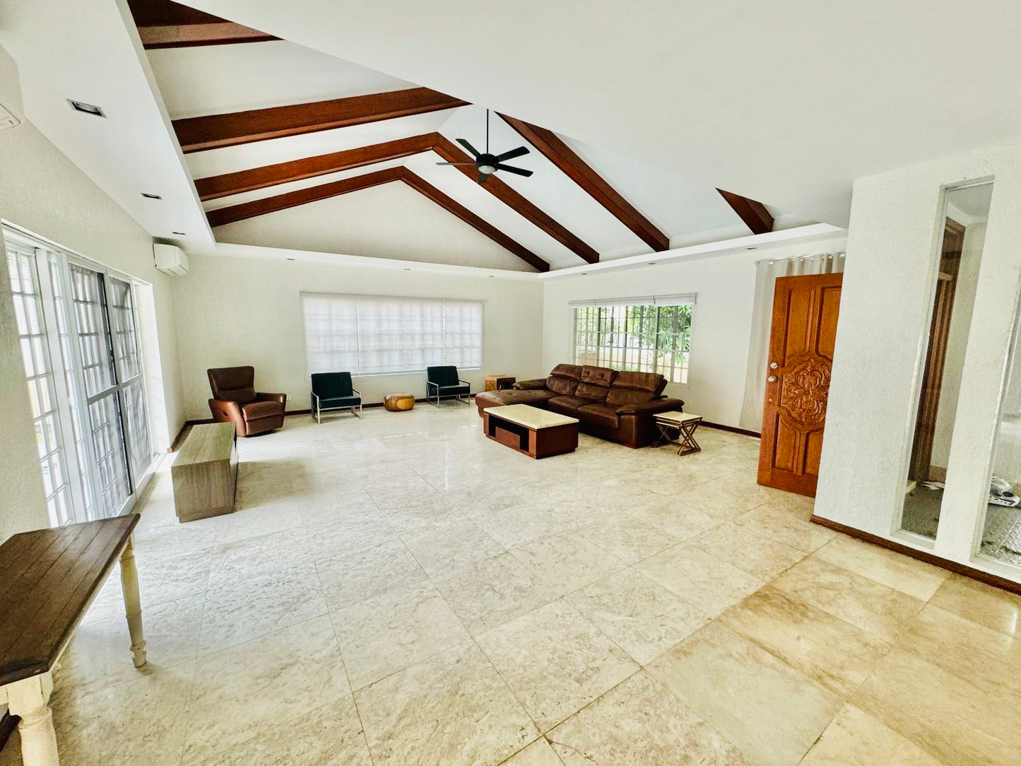 Ayala Alabang Village FOR LEASE