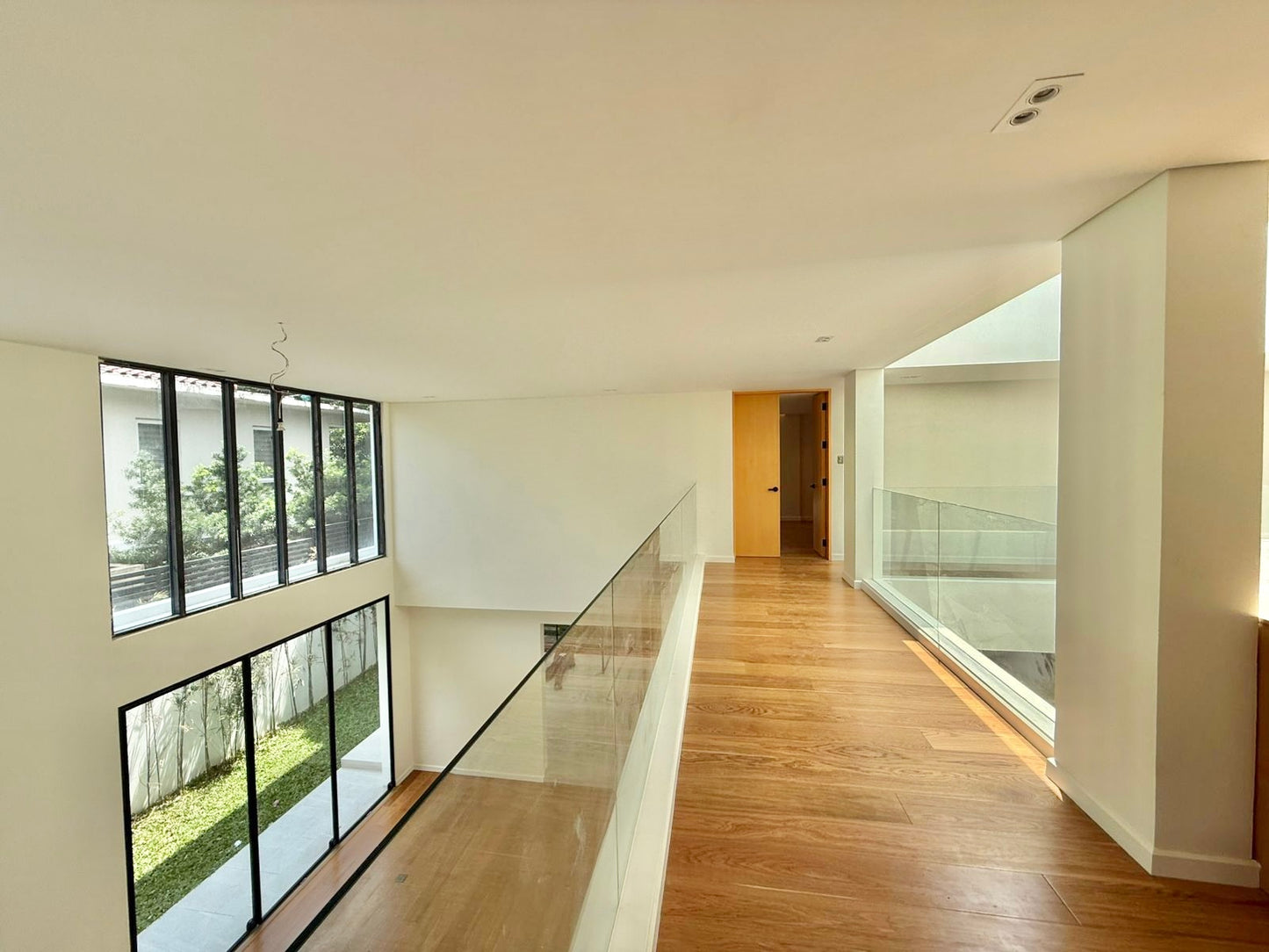 Green Meadows Village Quezon City FOR LEASE D