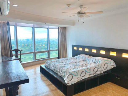 ONE MCKINLEY PLACE Condominium BGC Property FOR LEASE🏠
