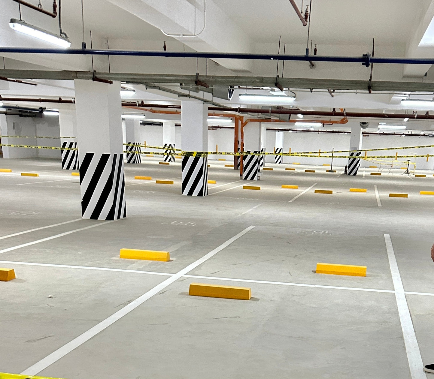 Ayala Cerca Alabang Condominium Parking Lot  FOR LEASE D