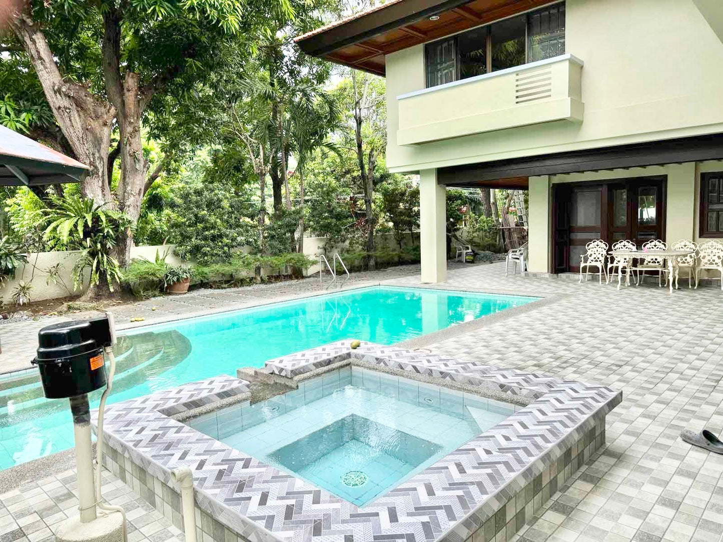 Ayala Alabang Village Property FOR LEASE