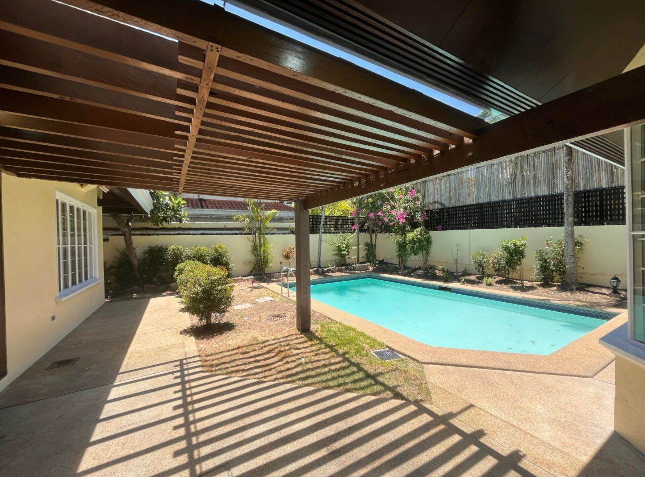 Ayala Alabang Village Property FOR LEASE D