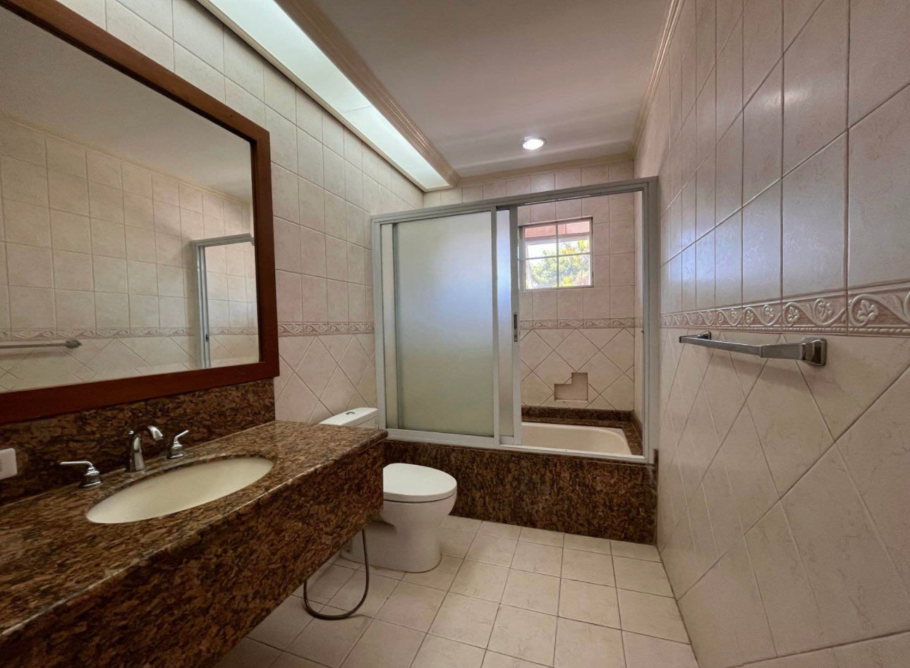 Ayala Alabang Village Property FOR LEASE D