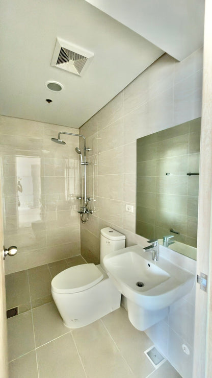Ayala Cerca Condominium FOR LEASE D