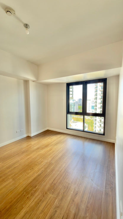 Ayala Cerca Condominium FOR LEASE D