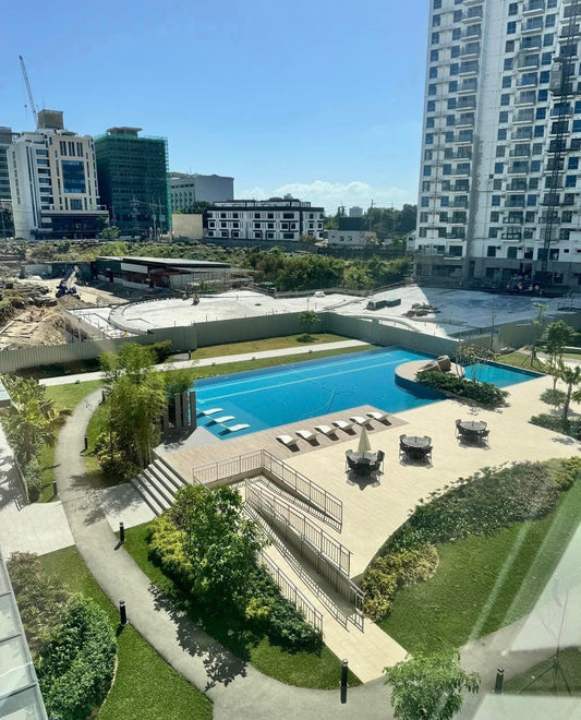 Ayala Alveo Viento at Cerca Condominiums For Sale and For Rent D