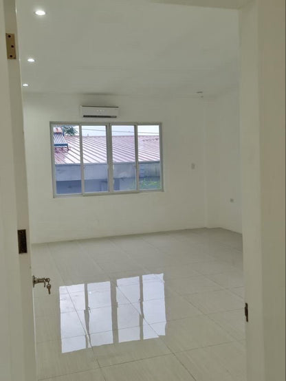 Ayala Alabang Moden Property For Sale D