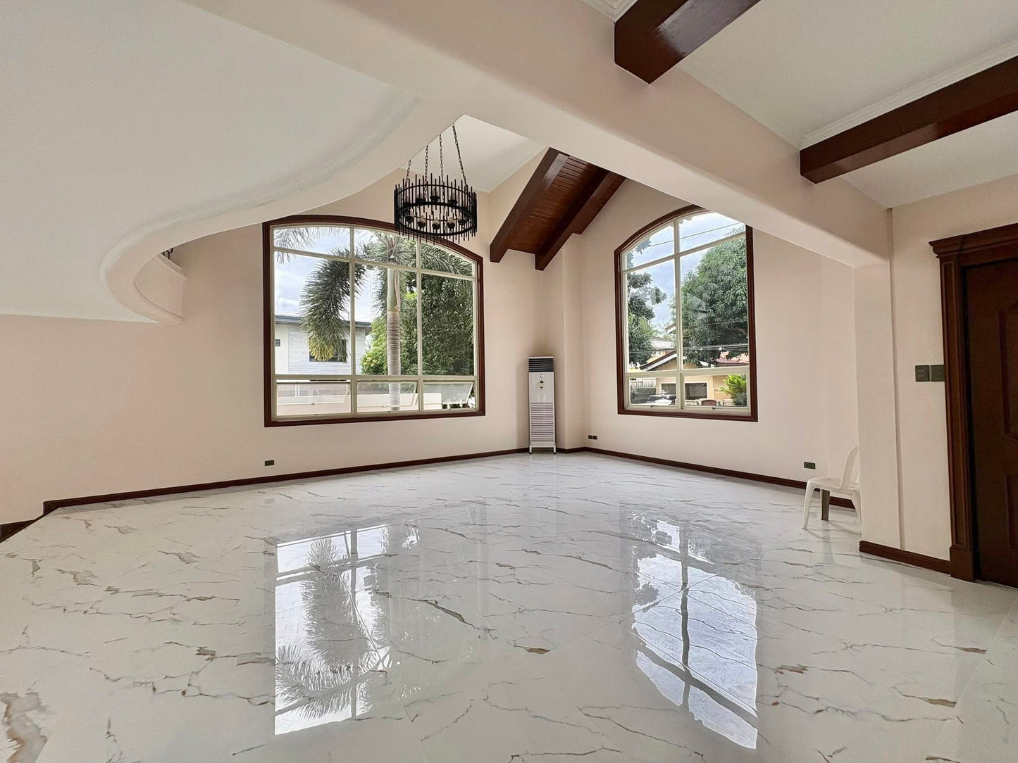 Ayala Alabang Villagr Property FOR LEASE D