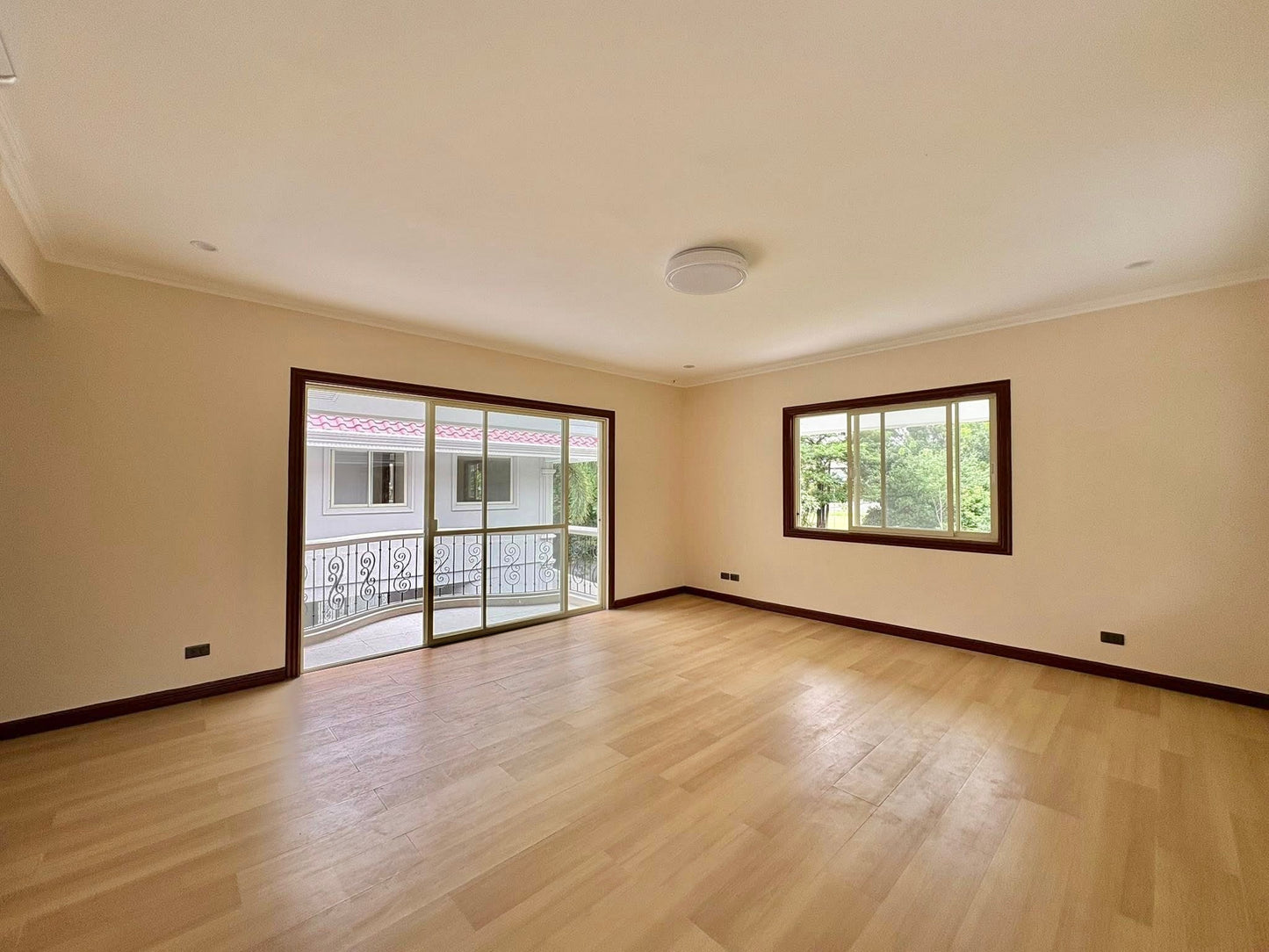 Ayala Alabang Villagr Property FOR LEASE D