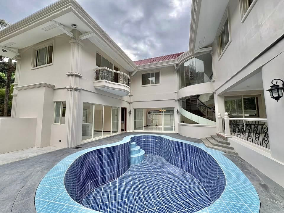 Ayala Alabang Villagr Property FOR LEASE D