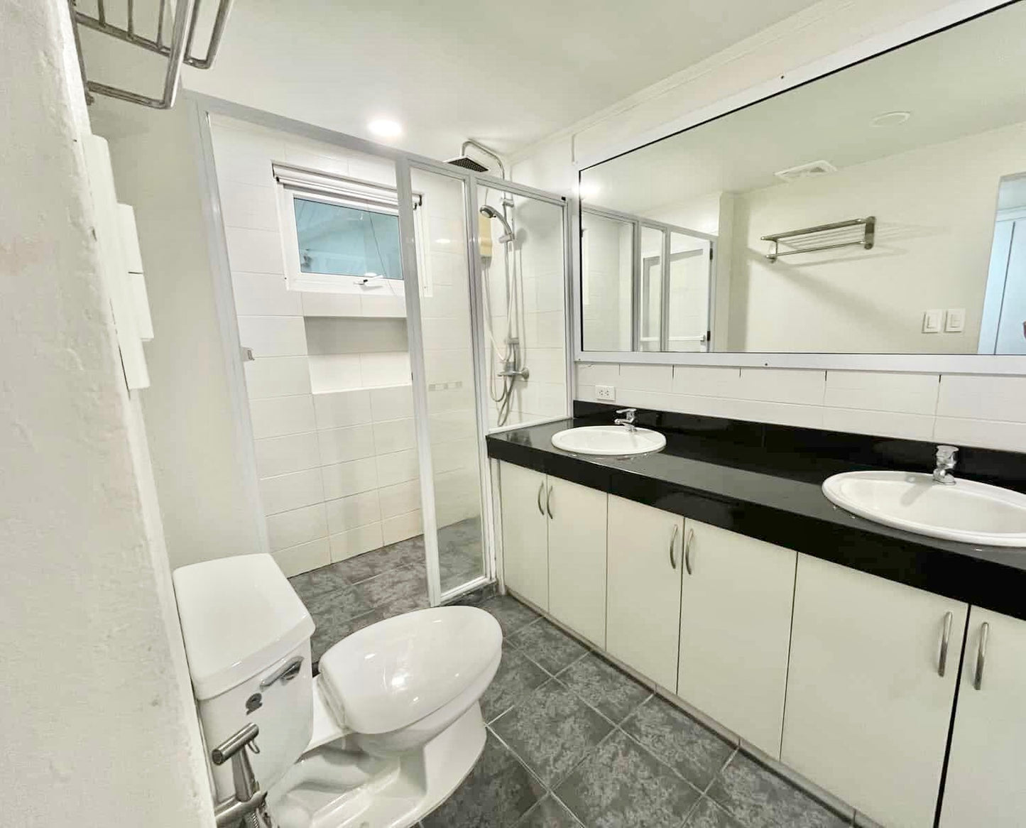 Ayala Alabang Village Property FOR LEASE D